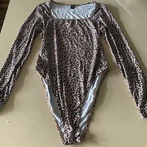 Women’s Cheetah Print Bodysuit.